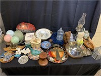 Large Lot of Decor Items