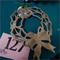 HOLIDAY TRIVET 9 IN