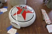 Texaco Pump Glass--1 Sided, Made of Plastic