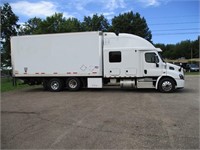 2017 Freightliner CA 113 DC