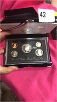 Display Case w/ US Mint Silver Proof Set 1993