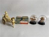 Vintage Chinese miniatures.