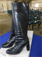 Dress Boots - Ladies Size 7 1/2 - Colin Stuart