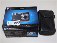 Digital Camera - HP PB360t - 3" Touch Panel