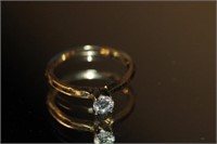 14k yellow gold Diamond Engagement Ring