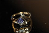 14k white gold Tanzanite & Diamond Ring