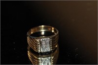 14k yellow gold Diamond Ring featuring