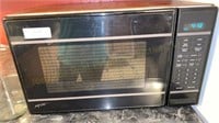 Magic Chef Microwave 1540 Watts