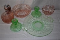 9 Pcs Vintage Pink and Green Glass