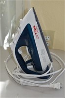 T-Fal Steam Iron Like New