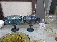 2 IRIDESCENT DISHES