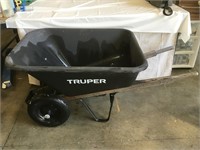 Truper Dual Wheel Poly Wheelbarrow