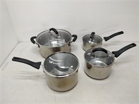 Kitchen aid set of 4 pots