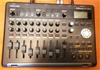 Tascam Digital Portastudio DP-03SD