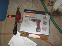 6 V B&D Drill & hand auger