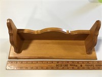 18" wood shelf