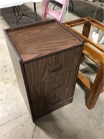 Small 3 drawer unit ideal for shop or garage wood