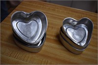 8 heart mini cookie pans
