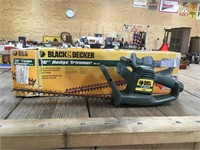 Black & Decker 16 Inch Electric Hedge Trimmer