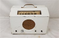 Vintage Emerson Wooden Radio