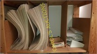 Shelf of 13 x 18 in envelopes and pliable