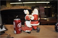 santa and mrs clause figurine
