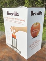 NEW IN BOX BREVILLE JUICER- WORKING
