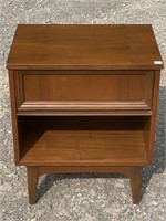 MID CENTURY NIGHTSTAND -CLEAN-21X14X24 INCHES