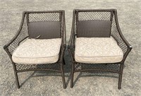 CLEAN MODERN OUTDOOR ARM CHAIRS