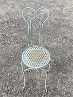 DARLING WROUGHT IRON PLANT STAND 30 INCHES TALL