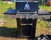 CUISINART BBQ VERY GOOD COND. WITH TANK AND COVER