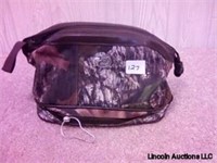Bass pro camouflage bag and soft case