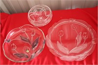 Glass platters and bowl