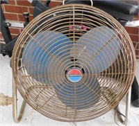 Lakewood metal adjustable fan