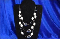 Silvertone & white bead necklace w/earings set