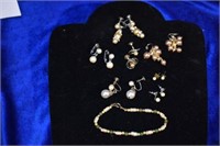 7pr faux pearl earings & faux pearl bracelet