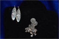 pewter jewlery lot earings and pin