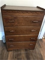 Wooden 4 Drawer Dresser