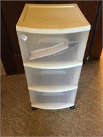 Plastic rolling 3 drawer tote