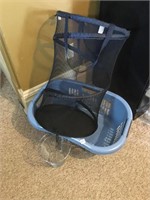 3 Baskets- collapse basket, plastic laundry and sm
