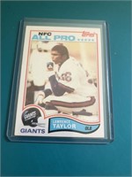 1982 Topps Lawrence Taylor ROOKIE CARD – New York