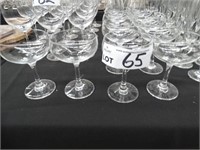 14 Champagne & Goblet Glasses