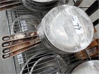 4 Chef No.10 Aluminium Skillets