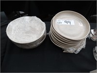 11 Glenn Tebble 200mm Plates By Bendigo Pottery