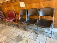 Mixed lot of 6 chairs: Lot C10