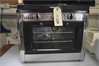 Outdoor Camp Oven by Camp Chef like new
