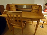 5 Drawer Desk  44" Wx28"Dx41"T & Matching Chair