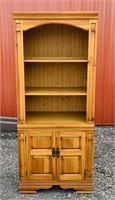 Broyhill Lighted Pine Cabinet, 32”w x 18”d x 76”h