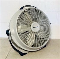 Wind Machine Fan, Tilts , 3 speed, 18” fan