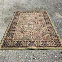 Olive Rug-no stains  5 ft x 8 ft